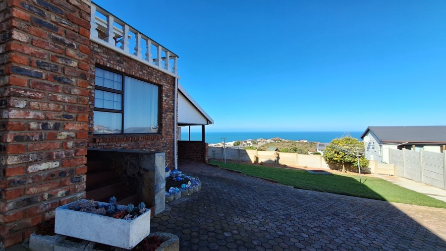 3 Bedroom Property for Sale in Dana Bay Western Cape